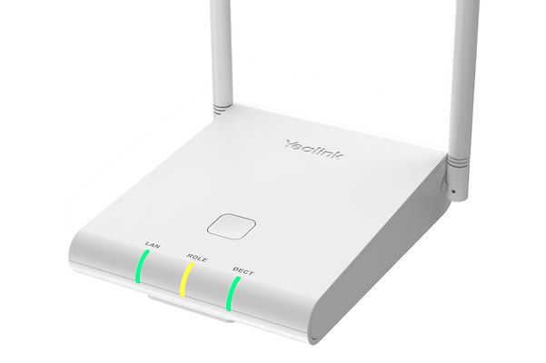 Die Die Yealink W90 IP-DECT Multicell-Lösung vor weißem Hintergrund.