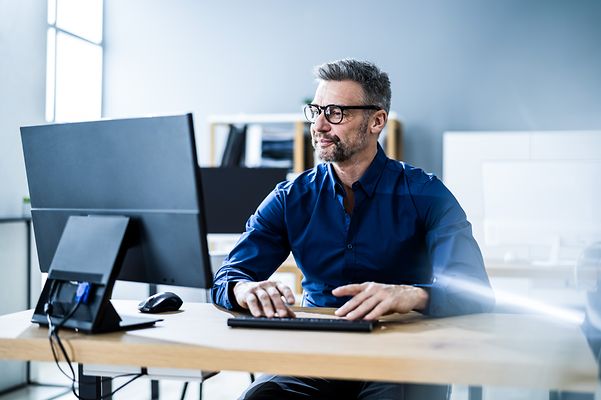 Ein Kunde prüft die detaillierte Auswertung der Telekom zum genutzten HotSpot.