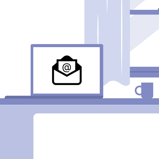 Monitor mit Email Brief