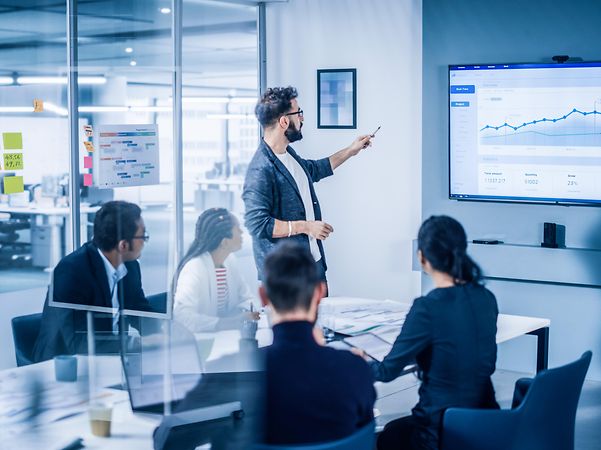 Das Team untersucht verschiedene Alternativen und Lösungsansätze im Bereich der Enterprise Mobility.